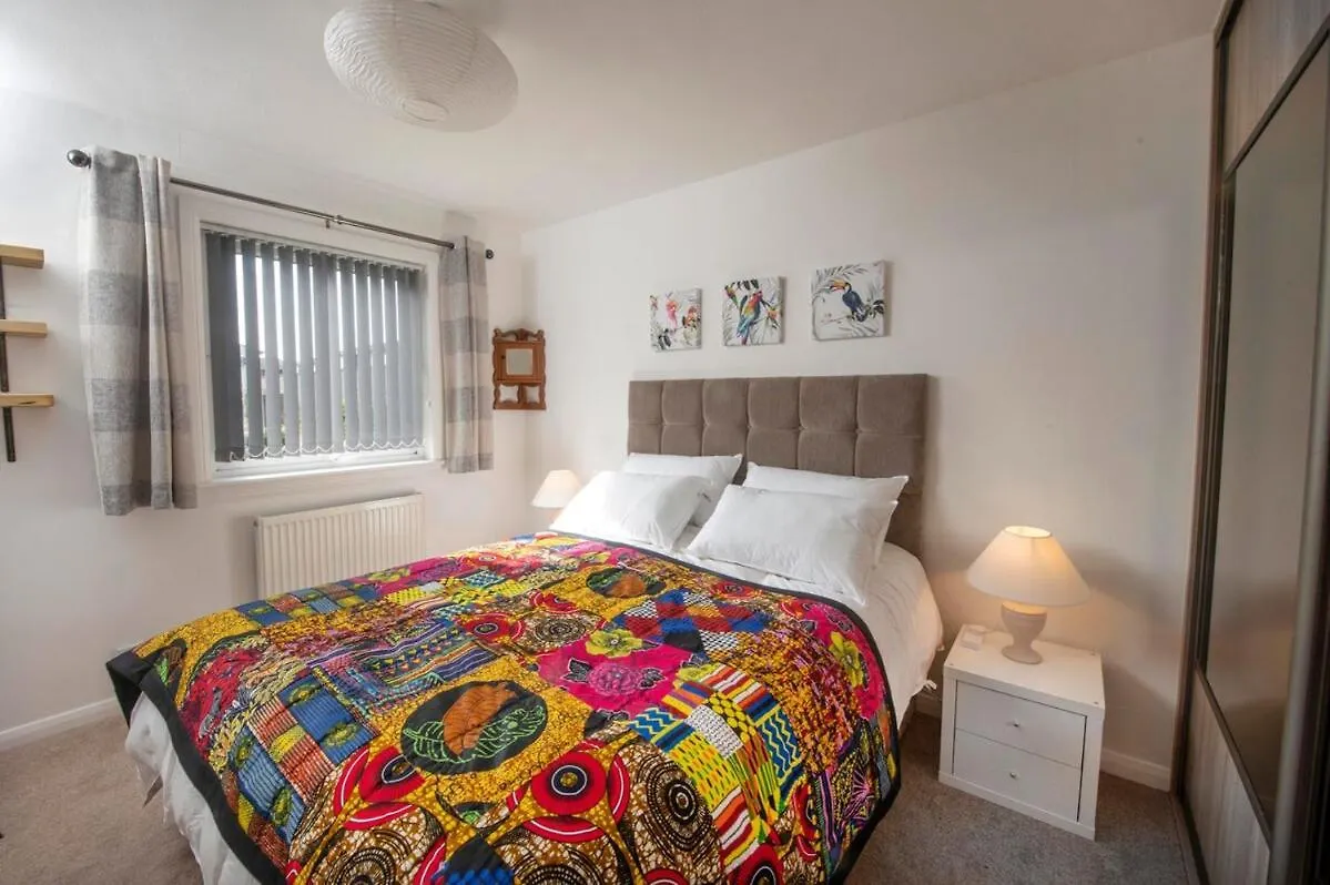 Beautiful Spacious House Airport Edinburg